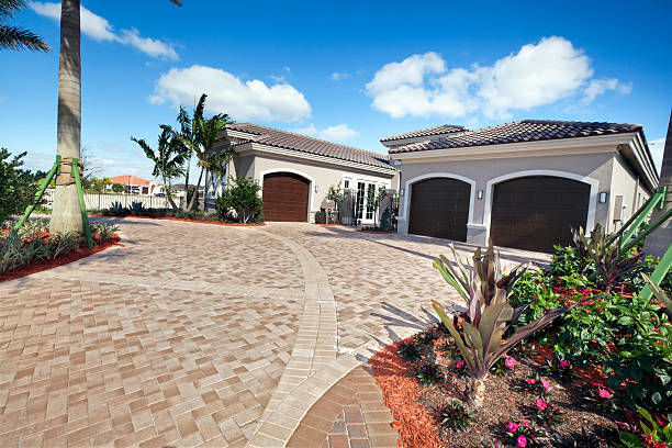 Best Interlocking Driveway Pavers  in Wapello, IA